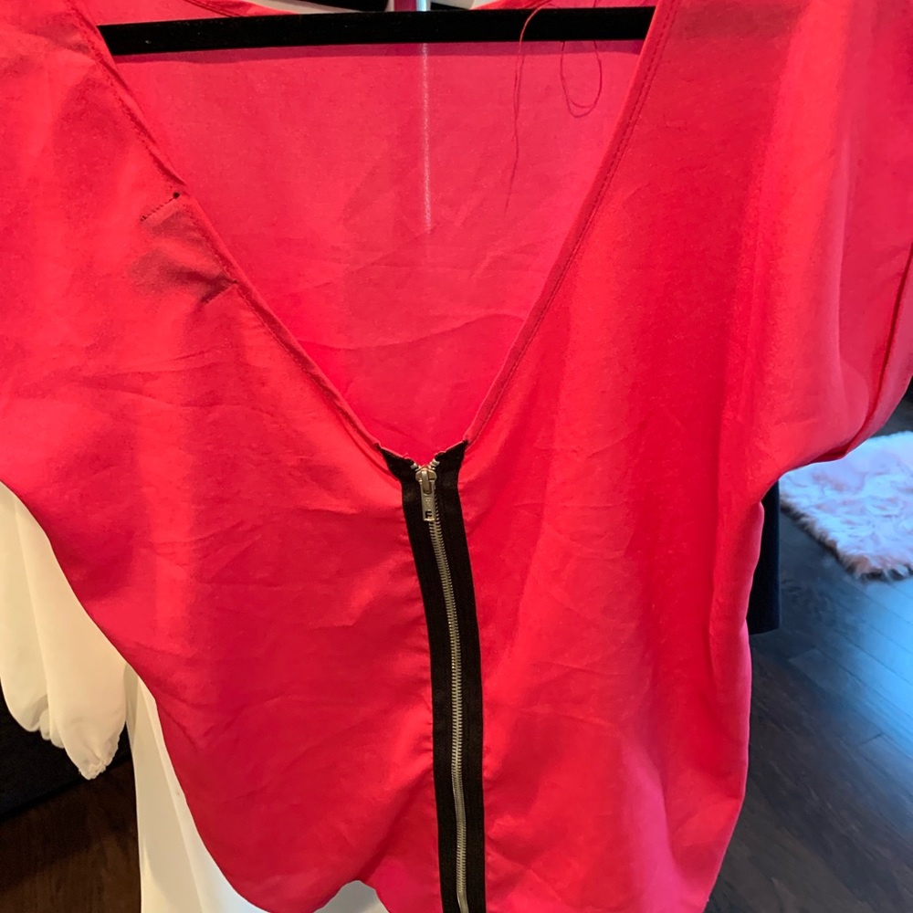 Blouse - Picture 2 of 2